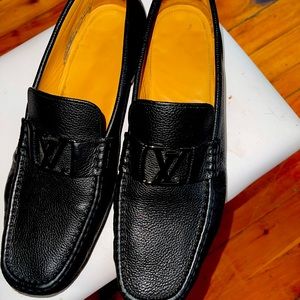 LV men loafers